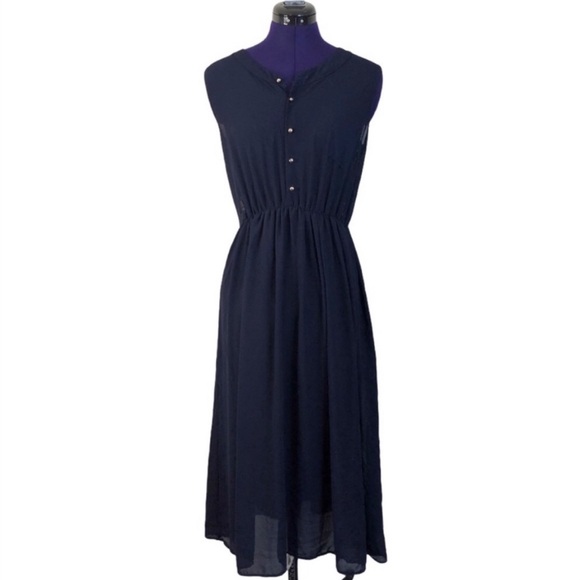 The Hanger Dark Blue Lace Dress - Picture 1 of 12